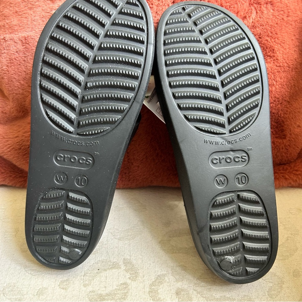 CROCS Baya Platform Slip On Black Sandal, Unisex W-10, M-8 NWT - Picture 3 of 8